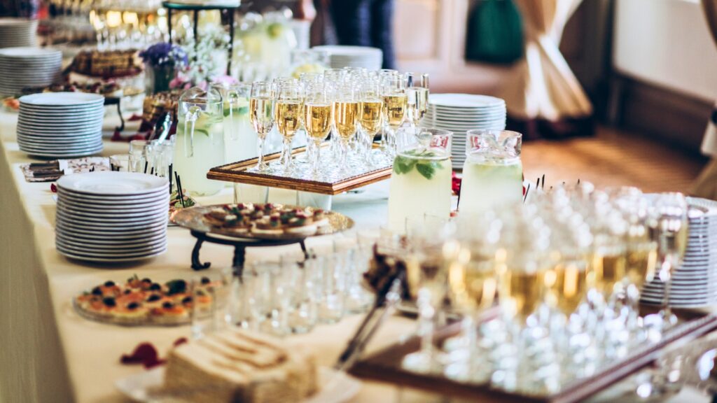 Northwest Ohio Catering | Corporate Catering | Wedding Catering | Toledo Venue